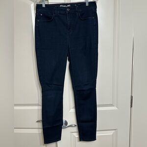 Eddie Bauer Women's Dark Blue Skinny Jeans